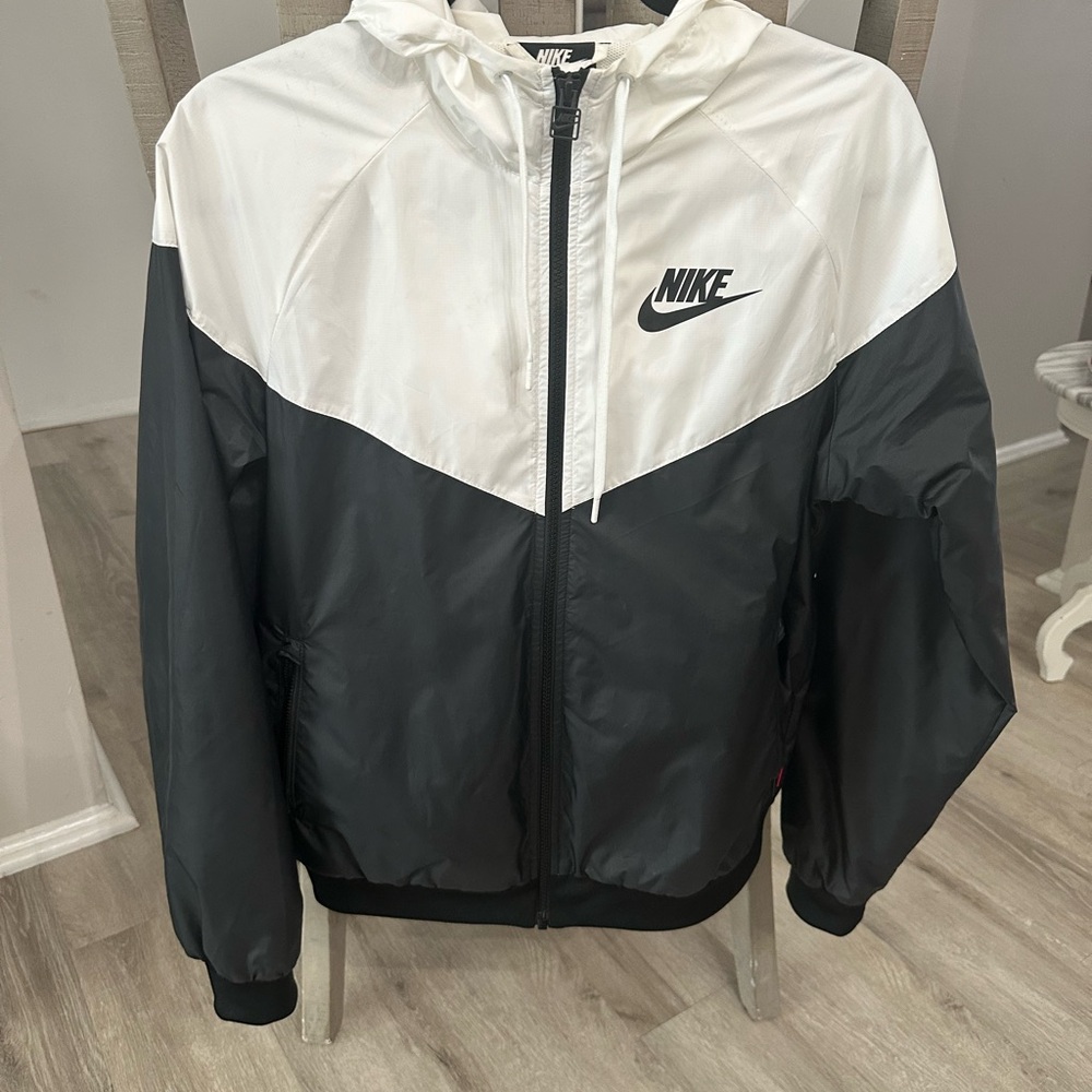 Nike Black and White Windbreaker Jacket